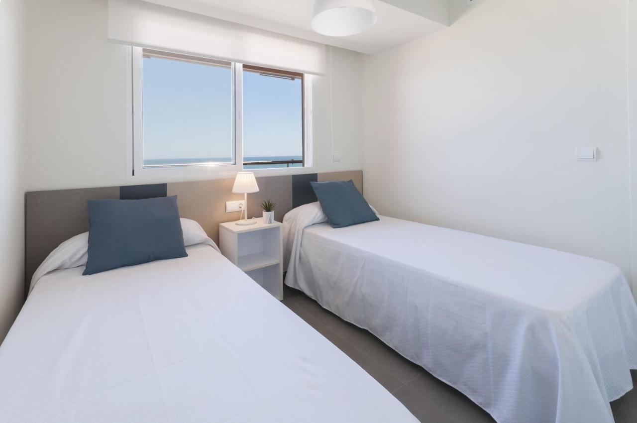 Ag Aquarium Apartment Playa de Gandia Bagian luar foto