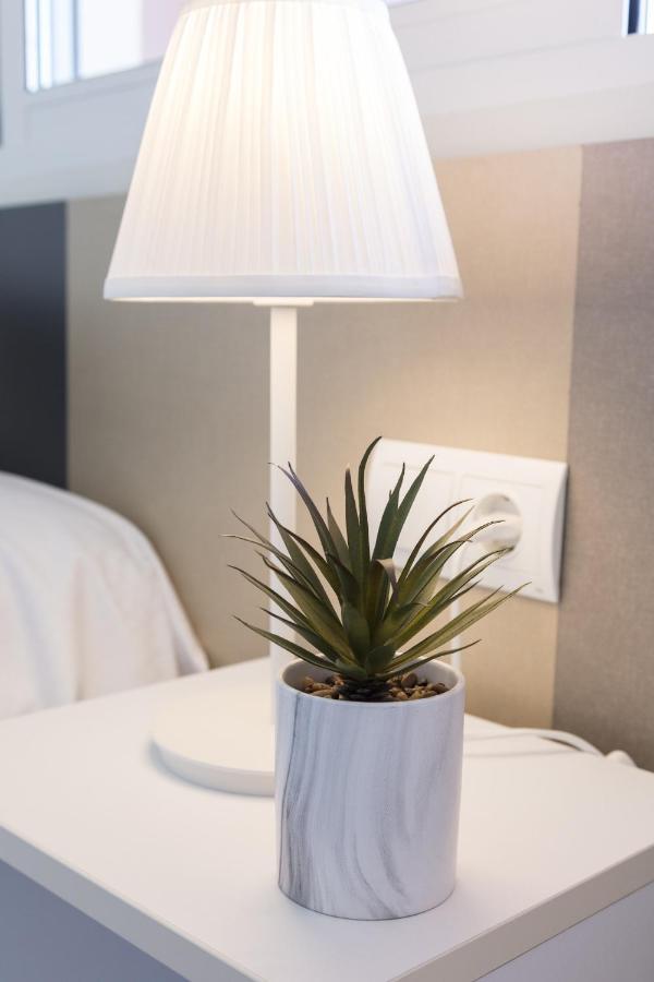 Ag Aquarium Apartment Playa de Gandia Bagian luar foto